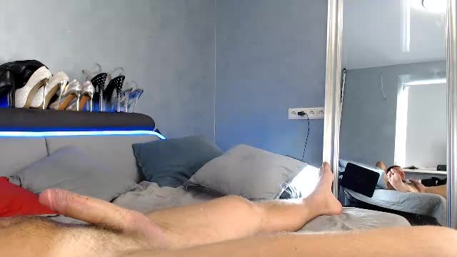 777sexdream777 Chaturbate live cam show 2026-08-12 17:15