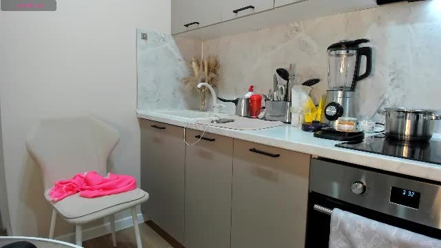 adelle_rimm Chaturbate cam video 2026-08-25 07:51