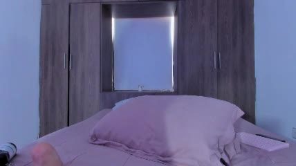 agathauwuart Chaturbate webcam recording 2026-08-27