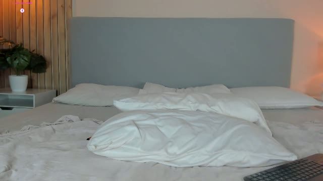 alannarusselll cam stream (Chaturbate, 2026-09-23 01:25)