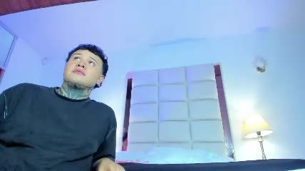 alex_and_miia_ Chaturbate live recording 2026-08-06 00:55