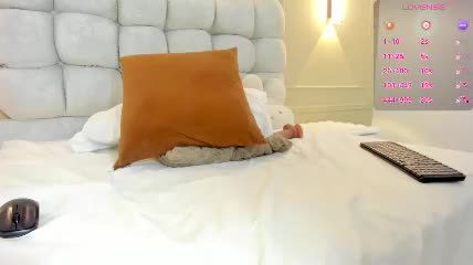 alicestark2 Chaturbate webcam show 2026-09-17 21:52