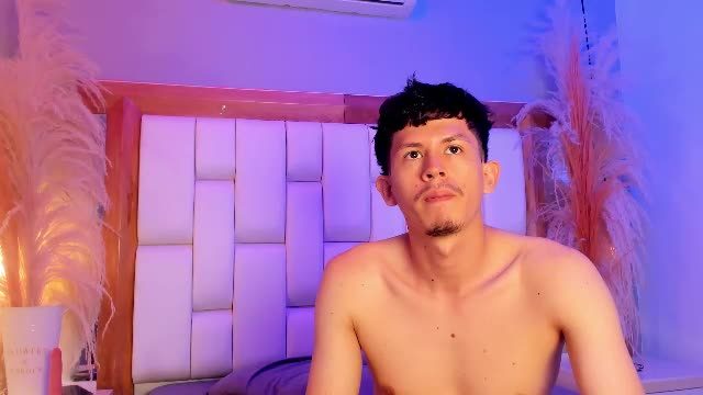amy_and_aleex Chaturbate cam video 2026-08-13 14:25
