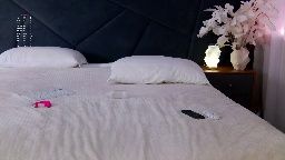 angelees_ Bongacams webcam recording 2026-08-18 22:15