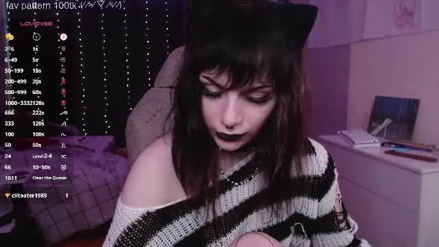angelic_shawty Chaturbate live cam show 2026-07-15 14:39