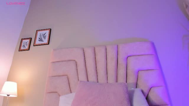 angelica_cross Chaturbate cam show 2026-07-26 00:02