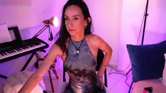 annakellergo Chaturbate cam video 2026-10-03 05:07