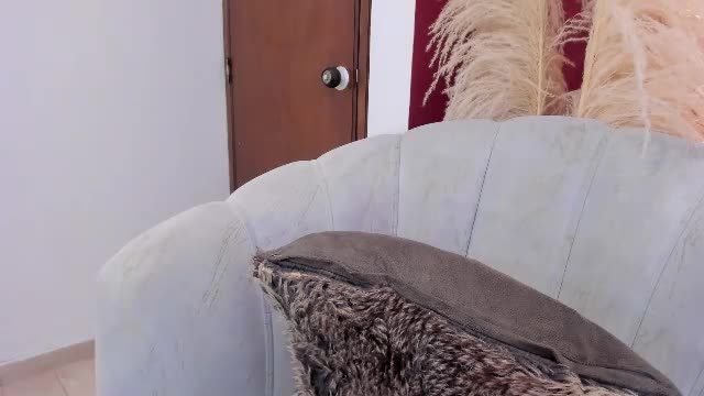 ariarusso_ Chaturbate cam recording 2026-10-04 18:50