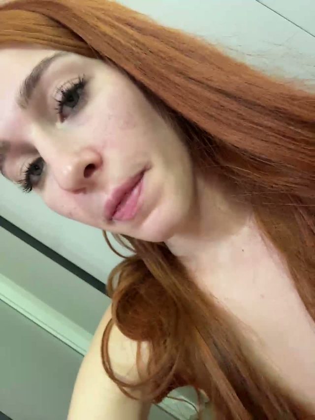 arinasmile Bongacams cam show 2026-09-06 23:37