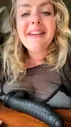 atomicmama Chaturbate cam recording 2026-07-23 22:49
