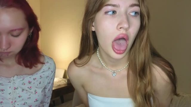 BabyGOLLY Stripchat cam show 2026-09-04 00:51