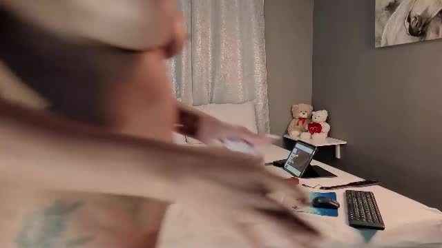 beebeethai Chaturbate webcam show 2026-09-28 05:33