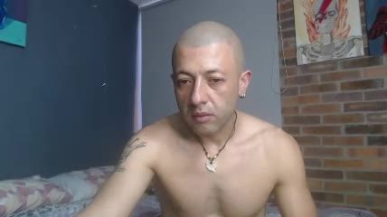 _bonnie__and_clyde Chaturbate webcam show 2026-10-04