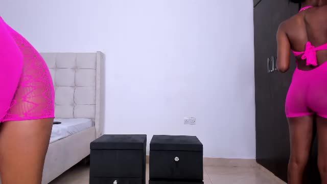 caramel_cutiex Chaturbate webcam show 2026-09-27 22:21