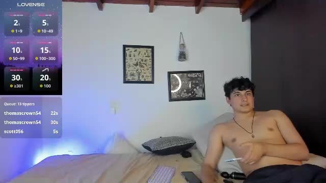 charlotte_queeen Chaturbate cam video 2026-08-26 03:00