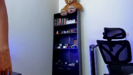 cinamon_kingdom Chaturbate live cam show 2026-10-02