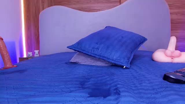 cloe_stanfort Chaturbate cam recording 2026-08-30 23:28