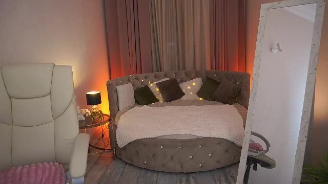 cozymell Chaturbate cam show 2026-09-28 19:27