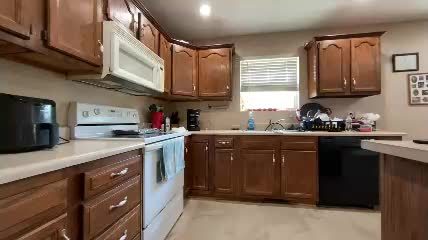 creeksidecouple Chaturbate webcam recording 2026-09-05