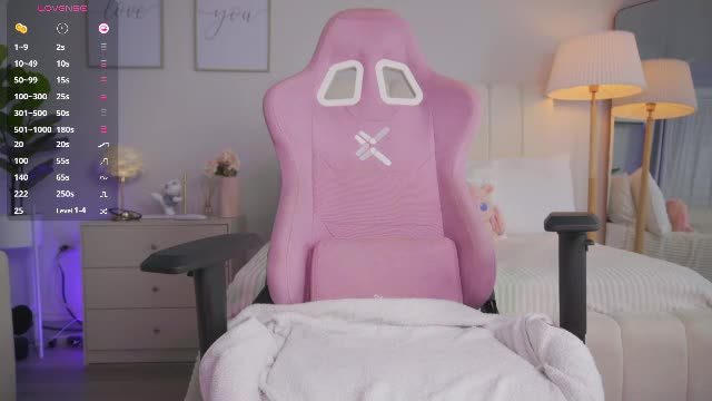 cristal_bunny Chaturbate cam recording 2026-06-24 05:46