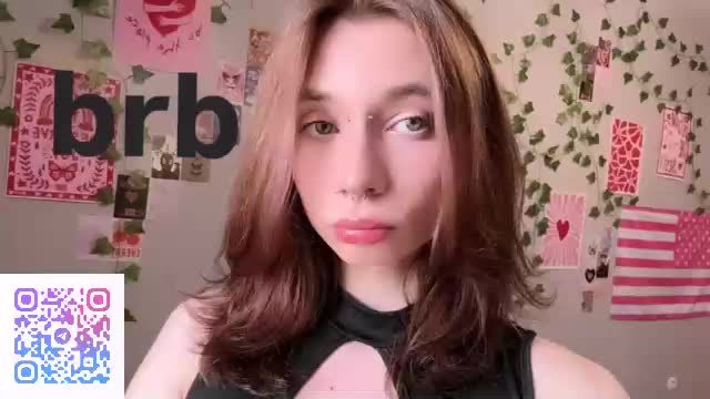 dani_mur Chaturbate live cam show 2026-08-27 09:10