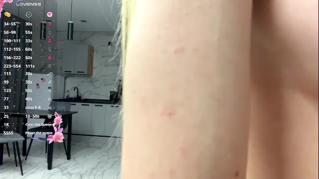 dewdropdoll Chaturbate webcam show 2026-09-01 01:11
