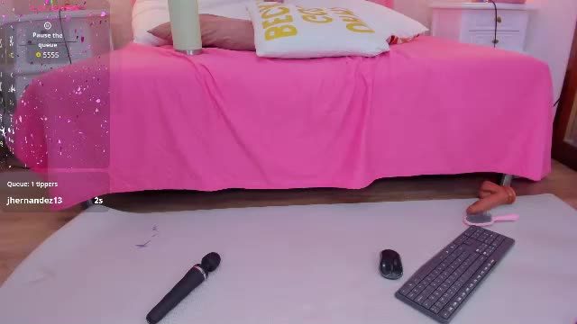 dolly_kitter Chaturbate live recording 2026-08-30 22:31