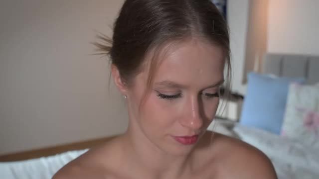 ella_twinkle Chaturbate cam show 2026-08-14 21:55