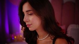 elsa_xo Chaturbate live cam show 2026-07-10 02:05