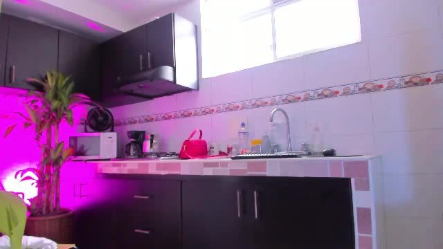emma_eva1 Chaturbate webcam recording 2026-08-04 22:24