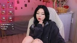 emma_kirks Chaturbate live cam show 2026-08-23 09:40