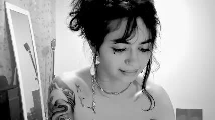 ephemeral_hot Chaturbate webcam rip 2026-08-29 09:48