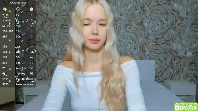 eshcka Chaturbate live cam show 2026-08-29 07:28