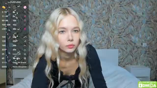 eshcka Chaturbate cam recording 2026-09-01 09:40