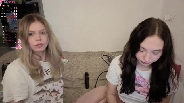 eumomino Chaturbate cam video 2026-10-04 21:12