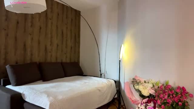 evaswettie Chaturbate live cam show 2026-09-21 06:13