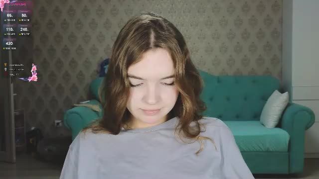 henny_cb Chaturbate live cam show 2026-07-27 07:02