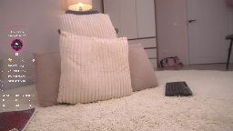 heyim_laura Chaturbate cam video 2026-08-20 02:00