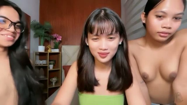hottie_carlinexx Chaturbate cam recording 2026-08-28