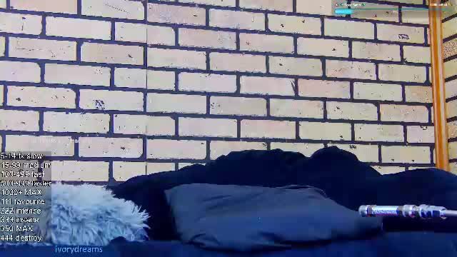 ivorydreams Chaturbate live recording 2026-08-27 23:38