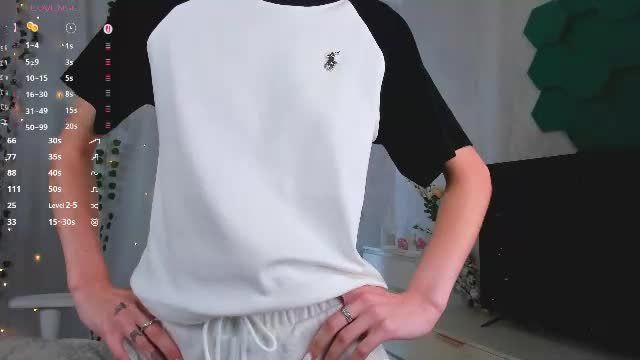 jenevacustis Chaturbate webcam recording 2026-08-31