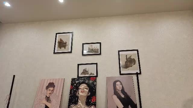jenie_fire Chaturbate webcam show 2026-09-19 17:56