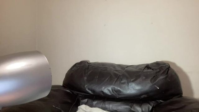 jenni_cash Chaturbate live recording 2026-06-19 09:30