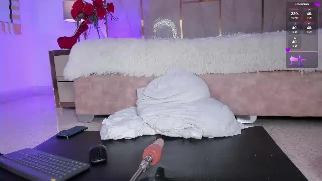 jiggly_ Chaturbate live recording 2026-08-04 11:11