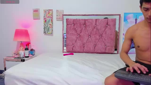 jonny_and_dayan Chaturbate webcam show 2026-08-30 11:28