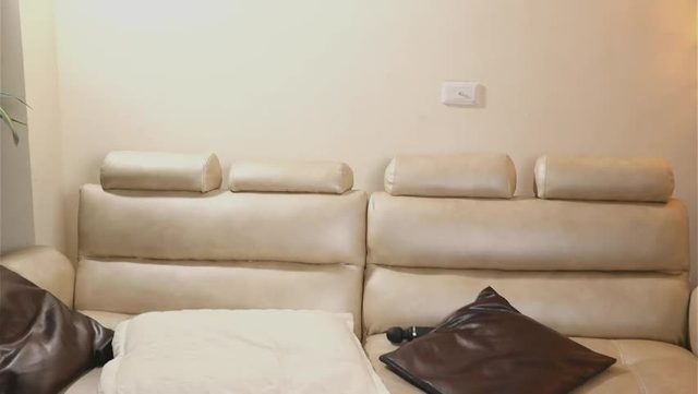 julianapons Chaturbate webcam recording 2026-05-27 01:07