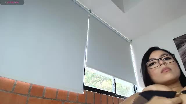 kaliffa_zoe Chaturbate live cam show 2026-07-26 20:29
