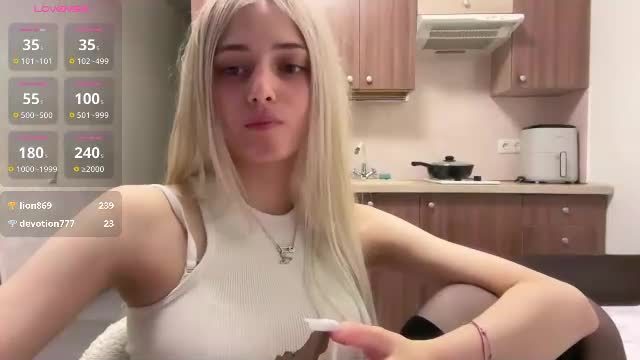 karensimilton Chaturbate cam video 2026-07-24 18:18