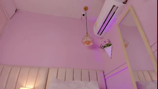 _karol_18 Chaturbate cam recording 2026-07-28 01:10