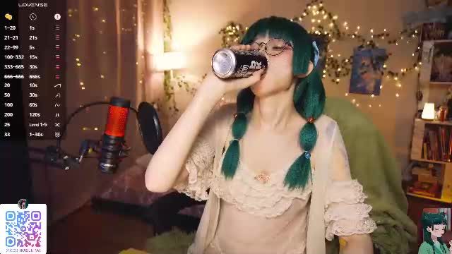 koshkasenpai Chaturbate webcam show 2026-07-08 14:04
